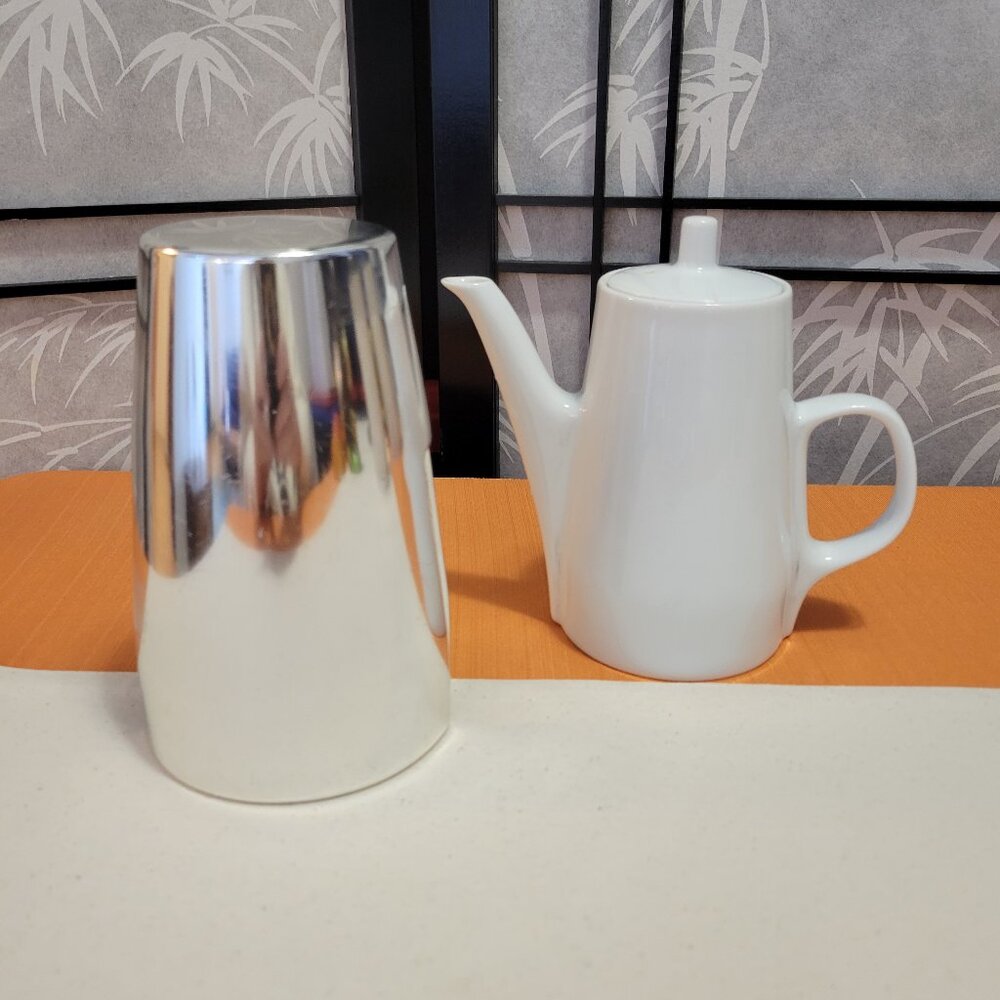 MCM 50's Melitta White Porcelain 2 Cup Teapot Coffee Pot w/Chrome Thermal Cover